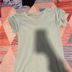 Light almost minty color lululemon swiftly tech